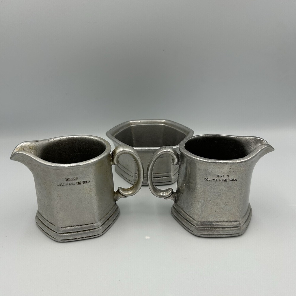 Wilton‎ Columbia Vintage Pewter Creamer And Sugar Bowl